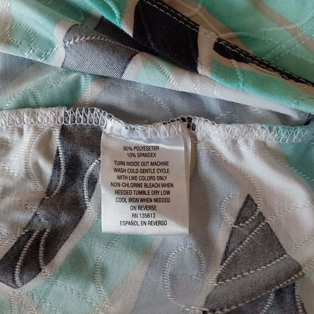 Alexa Rae Top Size 3X Multi-color - Picture 7 of 8